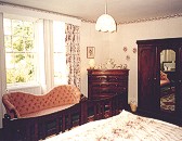 Farmhouse Bed and Breakfast - bedroom