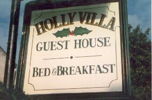 Holly Villa